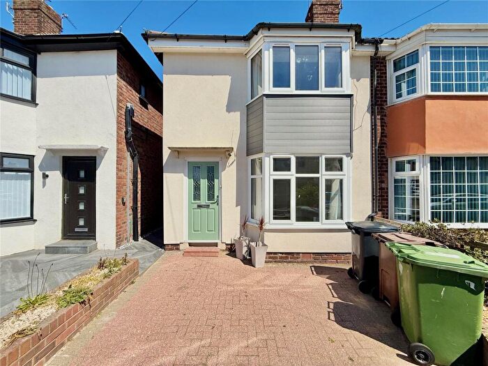 3 Bedroom Semi-Detached House For Sale In Endsleigh Road, Brighton-le-sands, L22