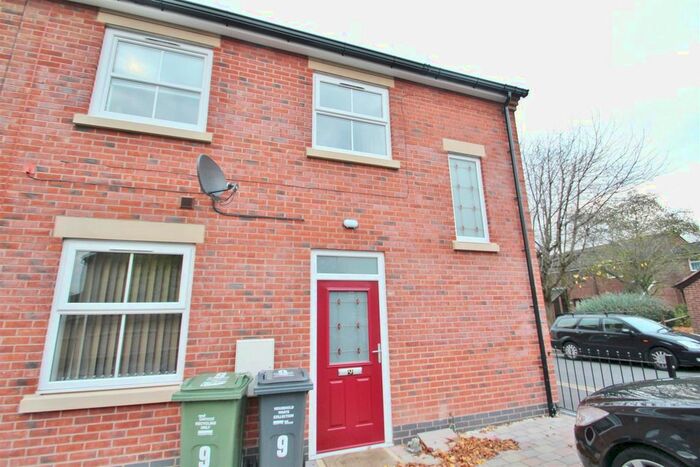 2 Bedroom Town House To Rent In Nelson Street, Syston, LE7