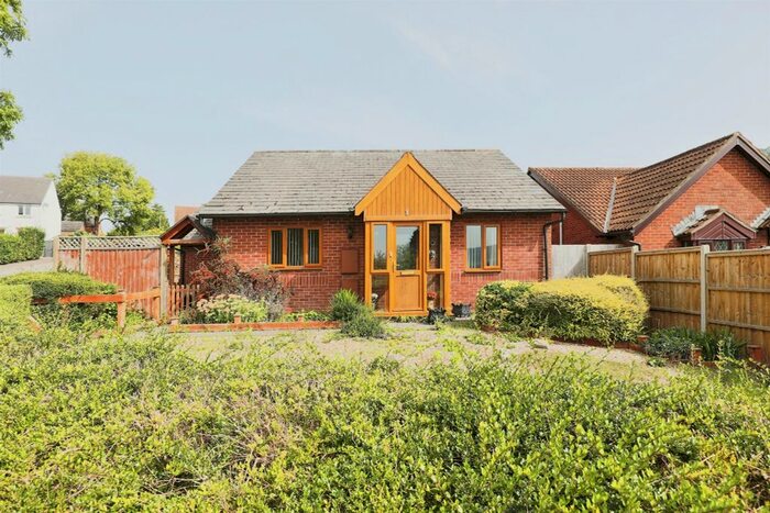 3 Bedroom Detached Bungalow For Sale In Chestnut Court, Wyesham, Monmouth, NP25