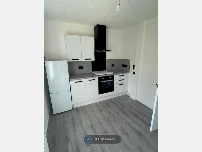 2 Bedroom Flat To Rent In Victoria Road, Aberdeen, AB11