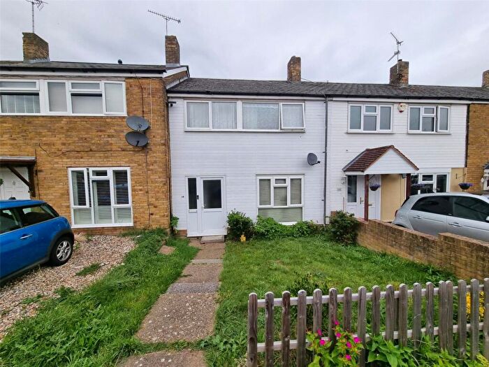 3 Bedroom Terraced House For Sale In Osborne Road, Basildon, Essex, SS16