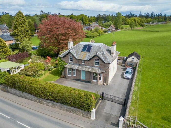 5 Bedroom Detached House For Sale In Braemount, Murthly, Perthshire, PH1