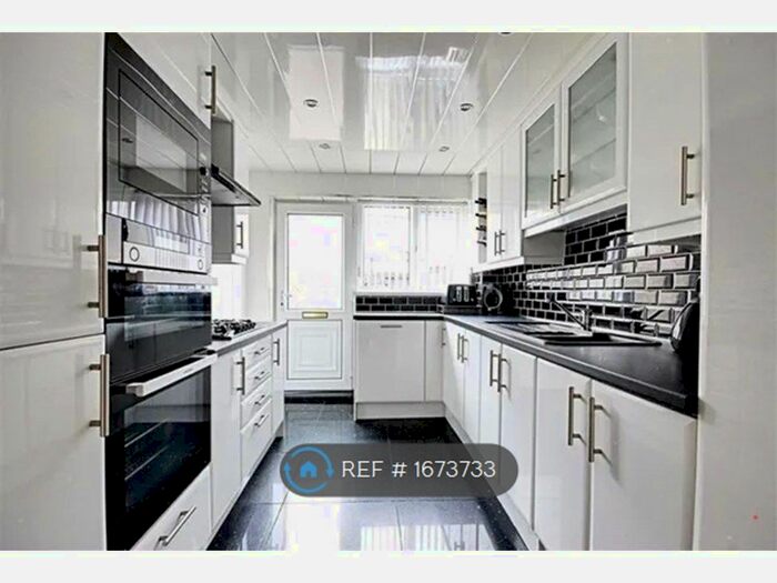 3 Bedroom Terraced House To Rent In Claudius Court, South Shields, NE33