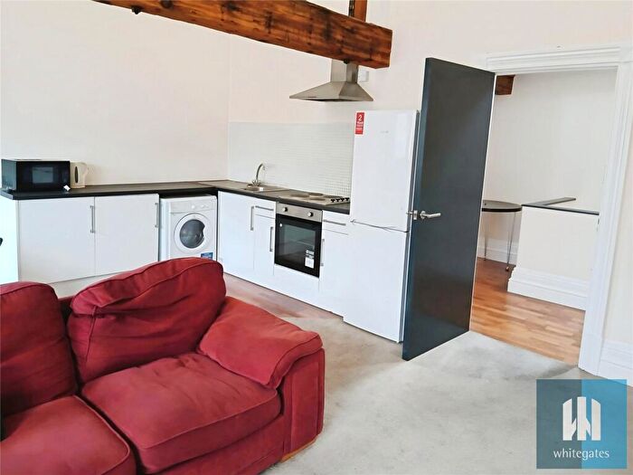 2 Bedroom Apartment To Rent In Westgate, Town Centre, Huddersfield, HD1