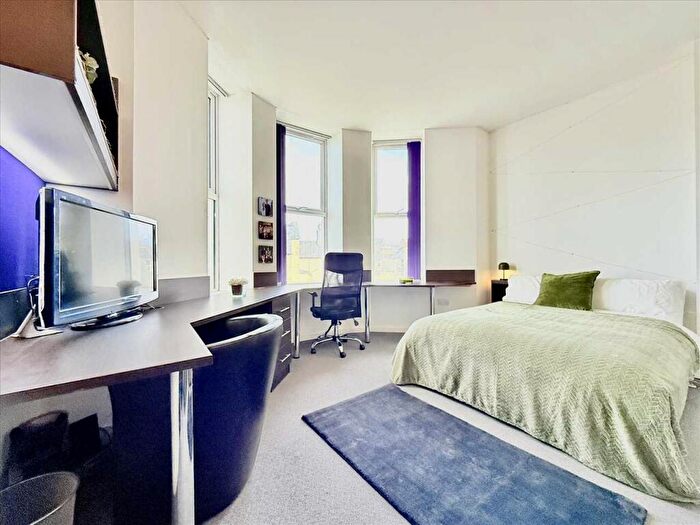 Studio To Rent In The Square - North Road East, PL4