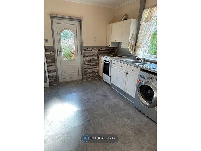 2 Bedroom Semi-Detached House To Rent In Grenfell Park Road, St. Thomas, Swansea, SA1