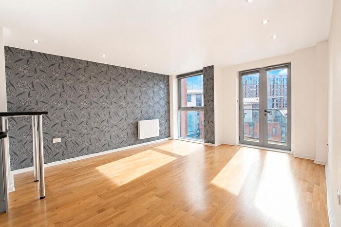 2 Bedroom Flat To Rent In Santorini, Leeds, LS12