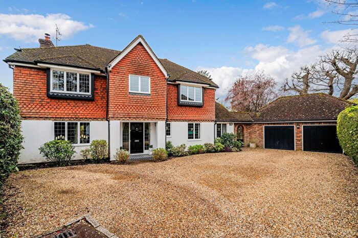 6 Bedroom Detached House For Sale In Park Hall Road, Reigate, RH2