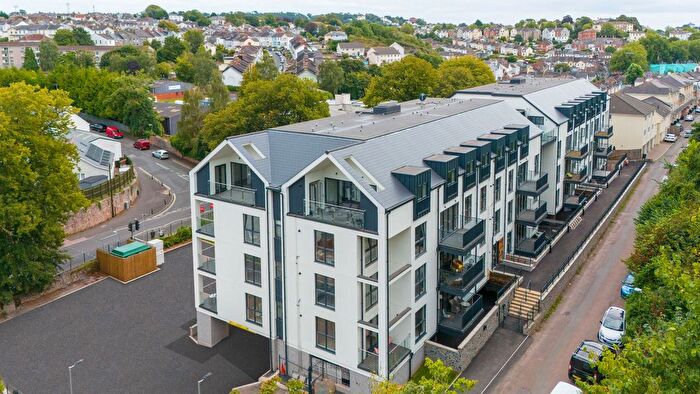 2 Bedroom Flat For Sale In Parkfield Road, Torquay, TQ1