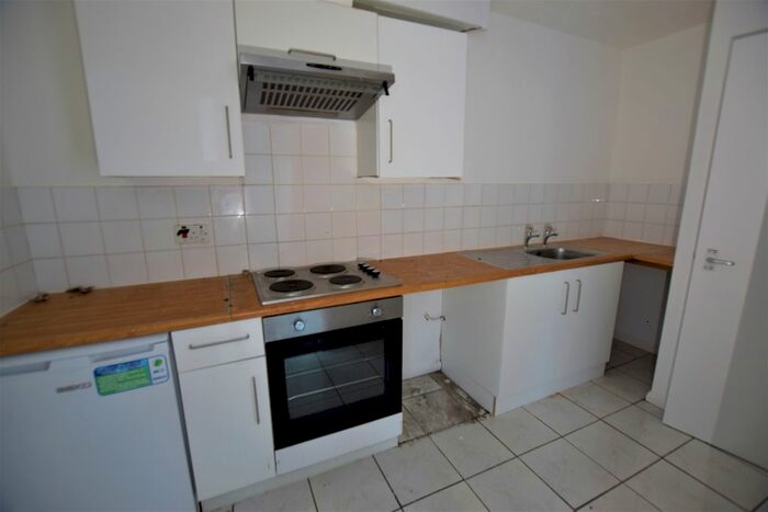1 Bedroom Flat To Rent In Westover Road, Bournemouth, BH1