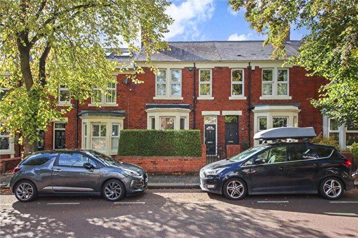 3 Bedroom Terraced House For Sale In Dryden Road, Low Fell, Gateshead, NE9