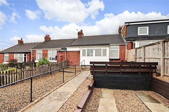 2 Bedroom Bungalow To Rent In Doxford Avenue, Hetton-le-Hole, Houghton Le Spring, Tyne And Wear, DH5