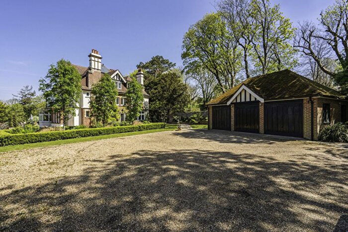 8 Bedroom Detached House For Sale In Jevington Road, Eastbourne, BN20