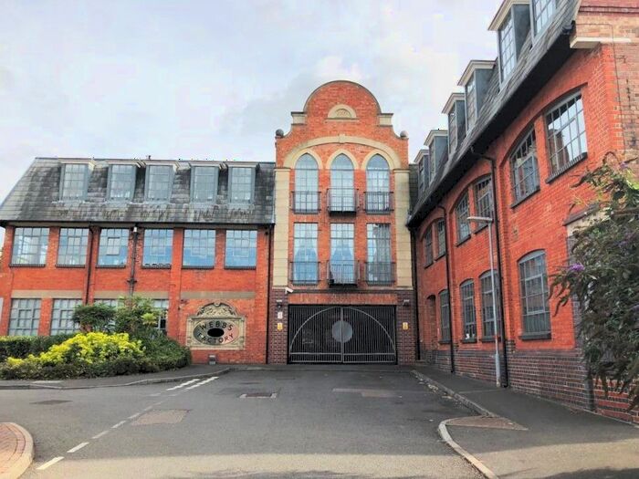 2 Bedroom Flat To Rent In Bunting Road, Northampton, NN2