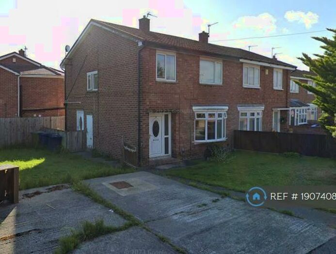 3 Bedroom Semi-Detached House To Rent In Constable Gardens, South Shields, NE34