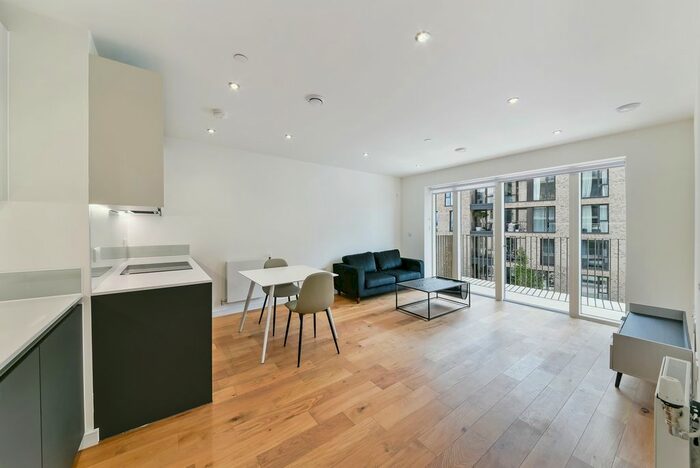 1 Bedroom Flat To Rent In Wenborn Building, New Stratford Works, Stratford, E15