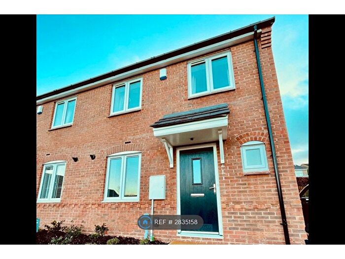3 Bedroom Semi Detached House To Rent In Pipistrelle Place, Derby, DE23