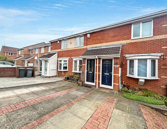 2 Bedroom End Of Terrace House For Sale In Kestrel Way, Royal Quays, North Shields, Tyne And Wear, NE29