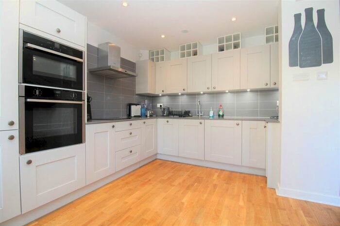 3 Bedroom Terraced House To Rent In Rose Walk, Surbiton, KT5