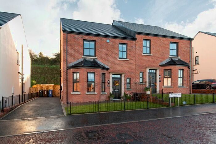 4 Bedroom Semi-Detached House For Sale In Castlegowan Road, Belfast, County Antrim, BT5