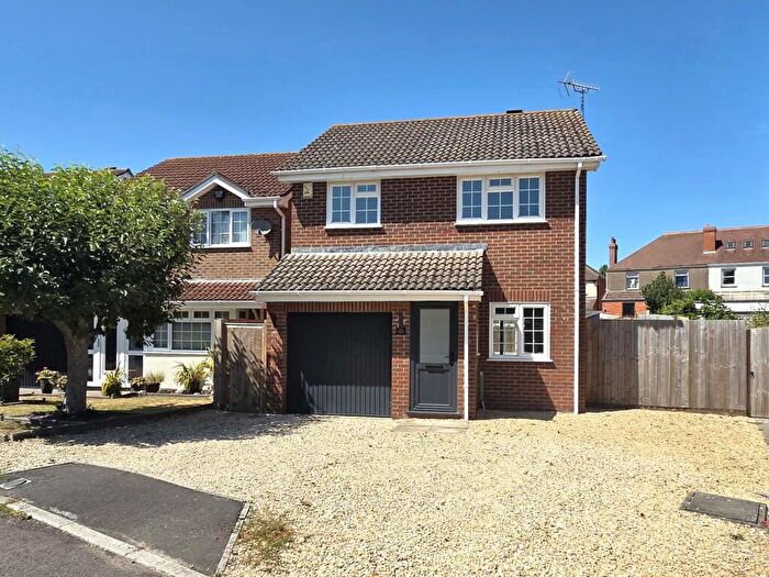 3 Bedroom Detached House For Sale In Palmers Road, Glastonbury, BA6