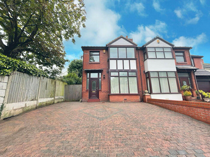 3 Bedroom Semi-Detached House For Sale In Woodland Avenue, Thornton, FY5