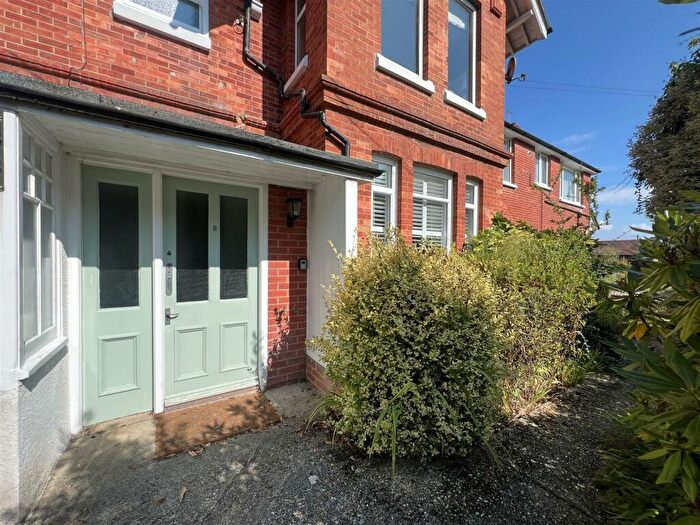 2 Bedroom Apartment To Rent In Tower Road, Poole, BH13