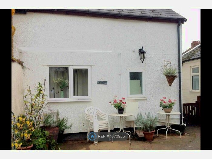 1 Bedroom Detached House To Rent In Alphington Rd, Exeter, EX2