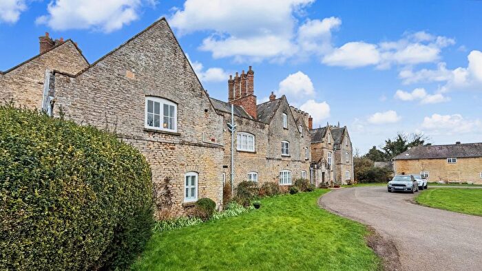 2 Bedroom Flat For Sale In Stratton Audley Manor, Mill Road, Stratton Audley, OX27