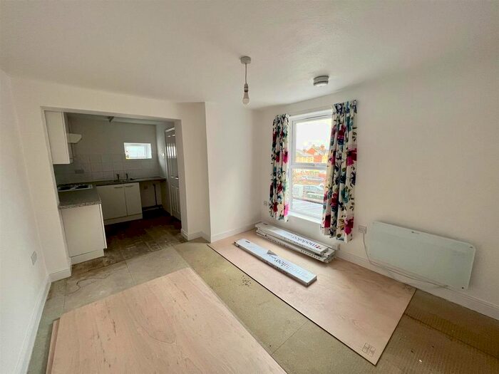 Studio To Rent In Barnards Green Road, Malvern WR14