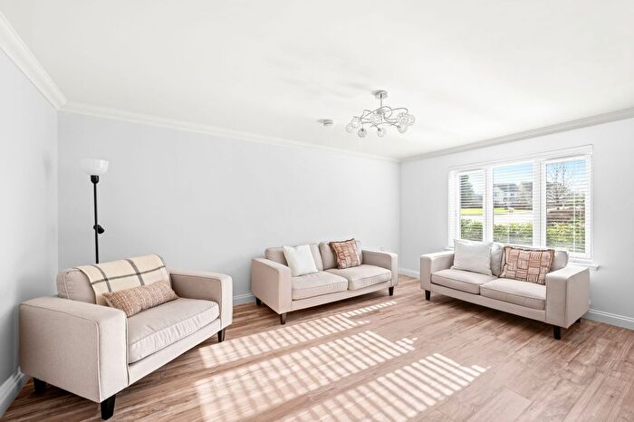 4 Bedroom Detached House For Sale In Langton Crescent, East Calder, EH53