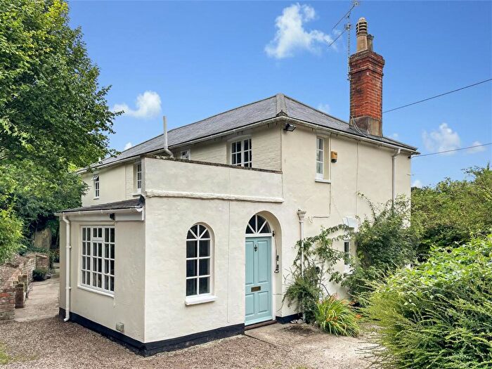 4 Bedroom Cottage For Sale In Middleton Road, Winterslow, Salisbury, SP5