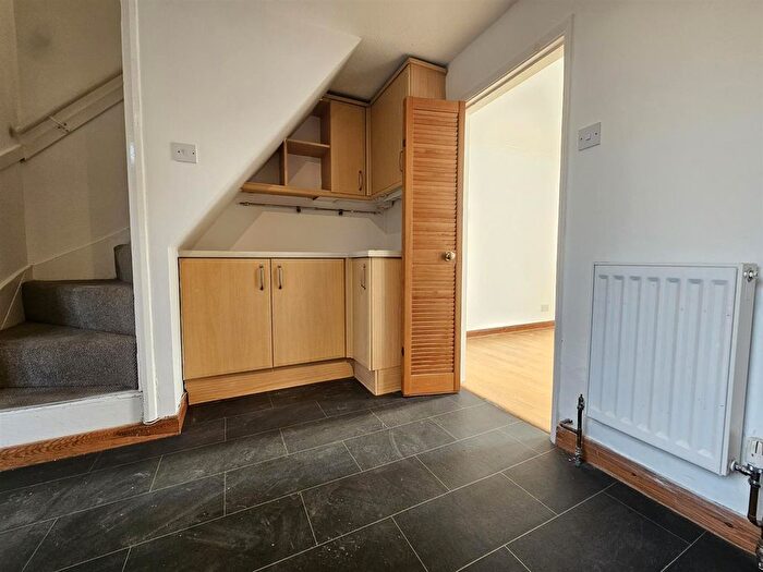 2 Bedroom Property To Rent In Station Road, Waterbeach, Cambridge, CB25