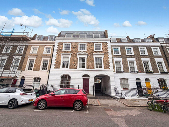 Studio For Sale In Danbury Street - Islington - London -, N1
