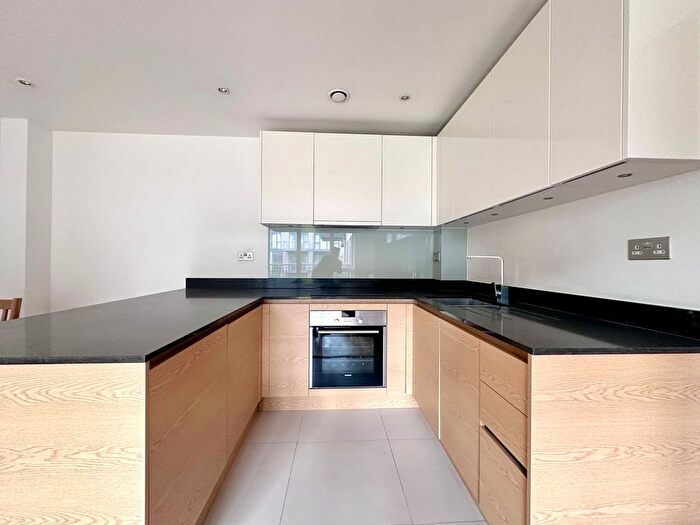 1 Bedroom Flat To Rent In Kingsley Walk, Cambridge, CB5