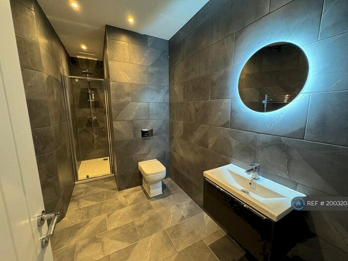 1 Bedroom Flat To Rent In St Sepulchre Gate, Doncaster, DN1