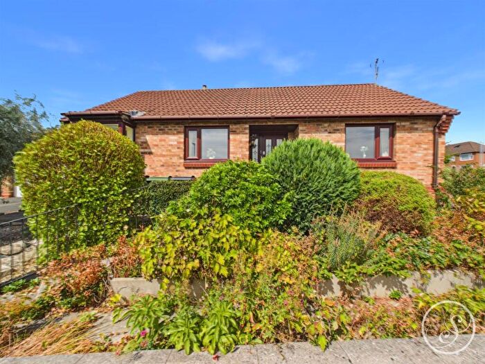 2 Bedroom Detached Bungalow For Sale In Temple Grove, Leeds, LS15
