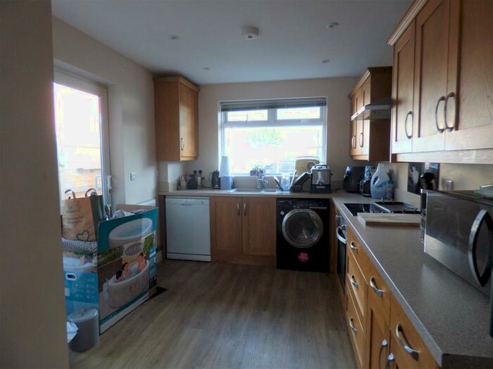 3 Bedroom Terraced House To Rent In Sandy Lodge, Yate, BS37