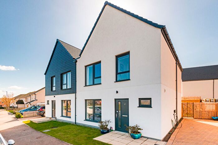 3 Bedroom Semi-detached House For Sale In James Kirk Way, Dunbar, East Lothian, EH42