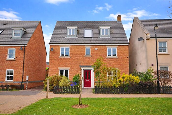 5 Bedroom Detached House For Sale In Digby Close, Duston, Northampton, NN5