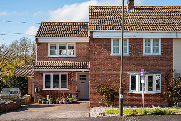 4 Bedroom Semi Detached House For Sale In Pippin Hill, Denby Village, Ripley, DE5