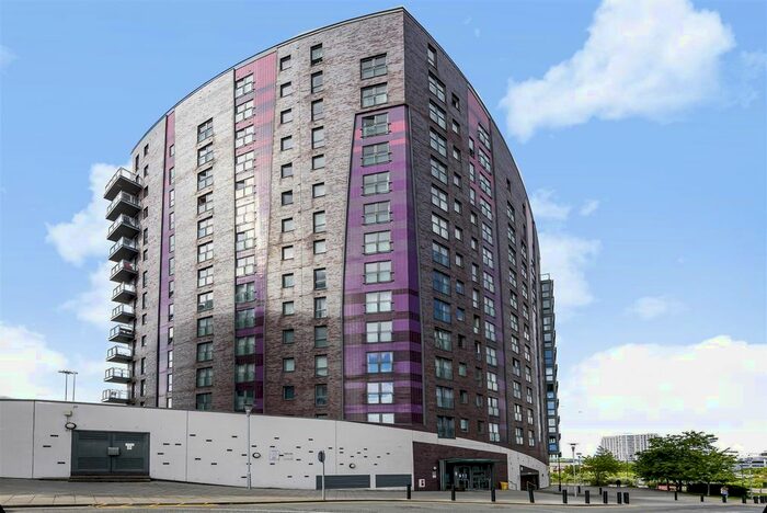 Studio To Rent In Cross Green Lane, Leeds, LS9