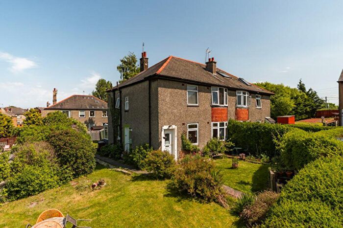 2 Bedroom Flat For Sale In Broomfield Crescent, Edinburgh, EH12