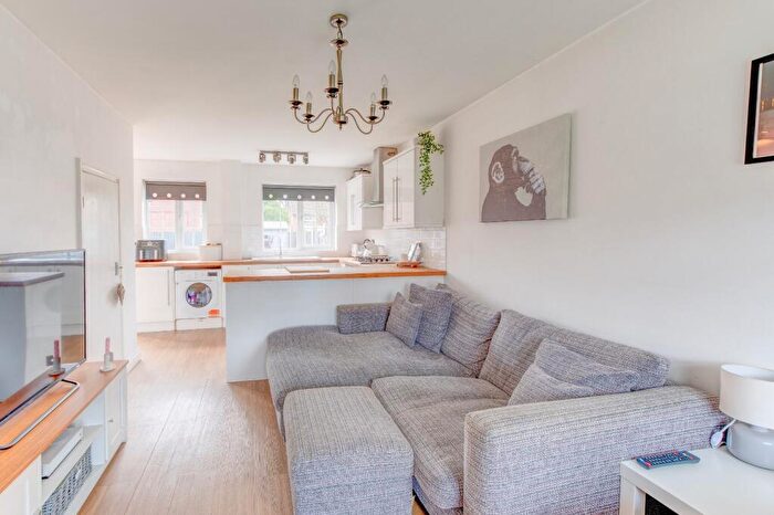 2 Bedroom Semi-Detached House For Sale In Lordswood Close, Webheath, Redditch, B97