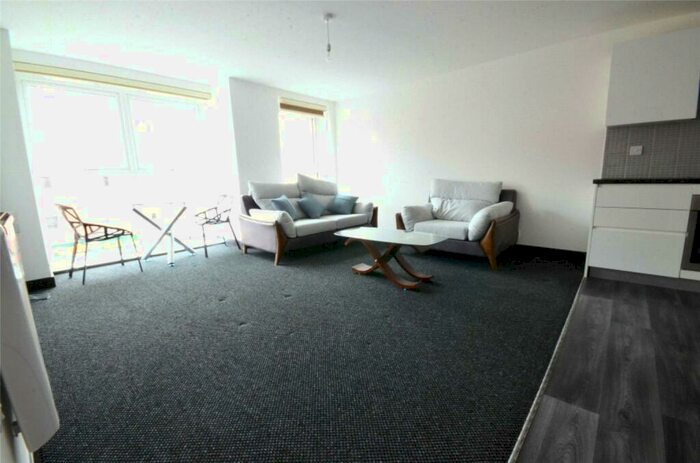 2 Bedroom Apartment To Rent In San Court, Rusholme, Manchester, M14
