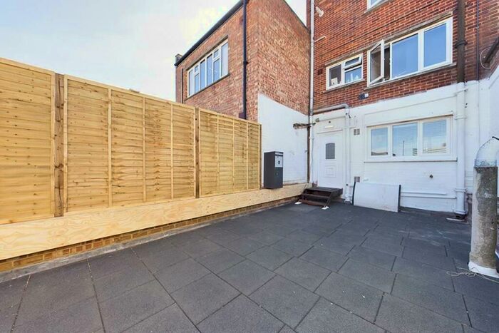 2 Bedroom Flat To Rent In C High Street, Southampton, SO14