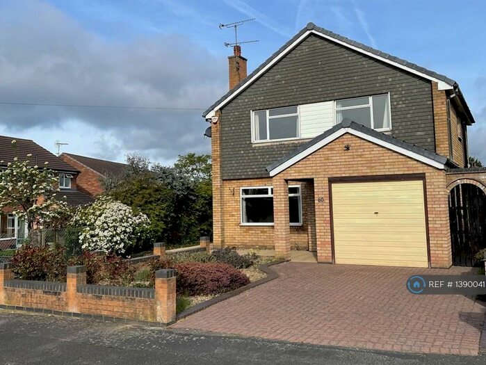 4 Bedroom Detached House To Rent In Rosslyn Road, Chester, CH3