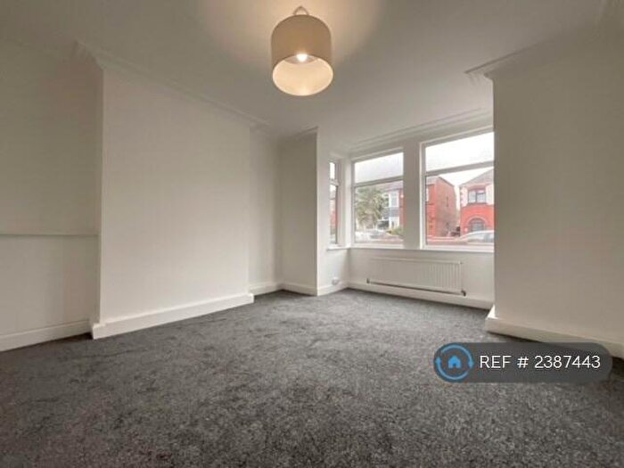 3 Bedroom Semi-Detached House To Rent In Norborough Road, Doncaster, DN2