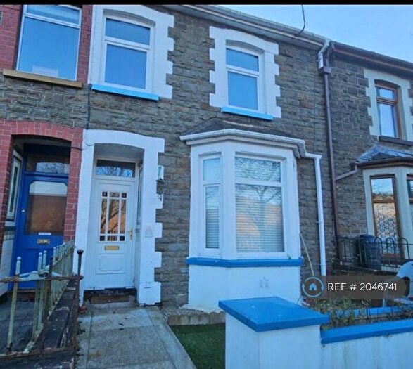 3 Bedroom Terraced House To Rent In Ffaldau Terrace, Ferndale, CF43