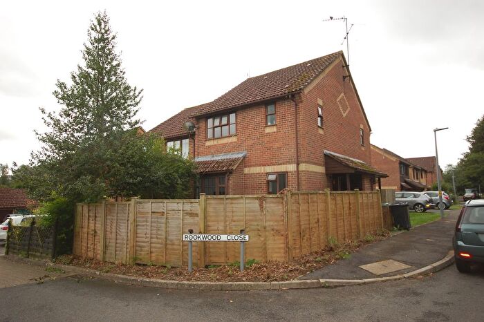 1 Bedroom Property To Rent In Oakwood Drive, Uckfield, TN22